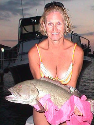 Lois_and_grouper.jpg